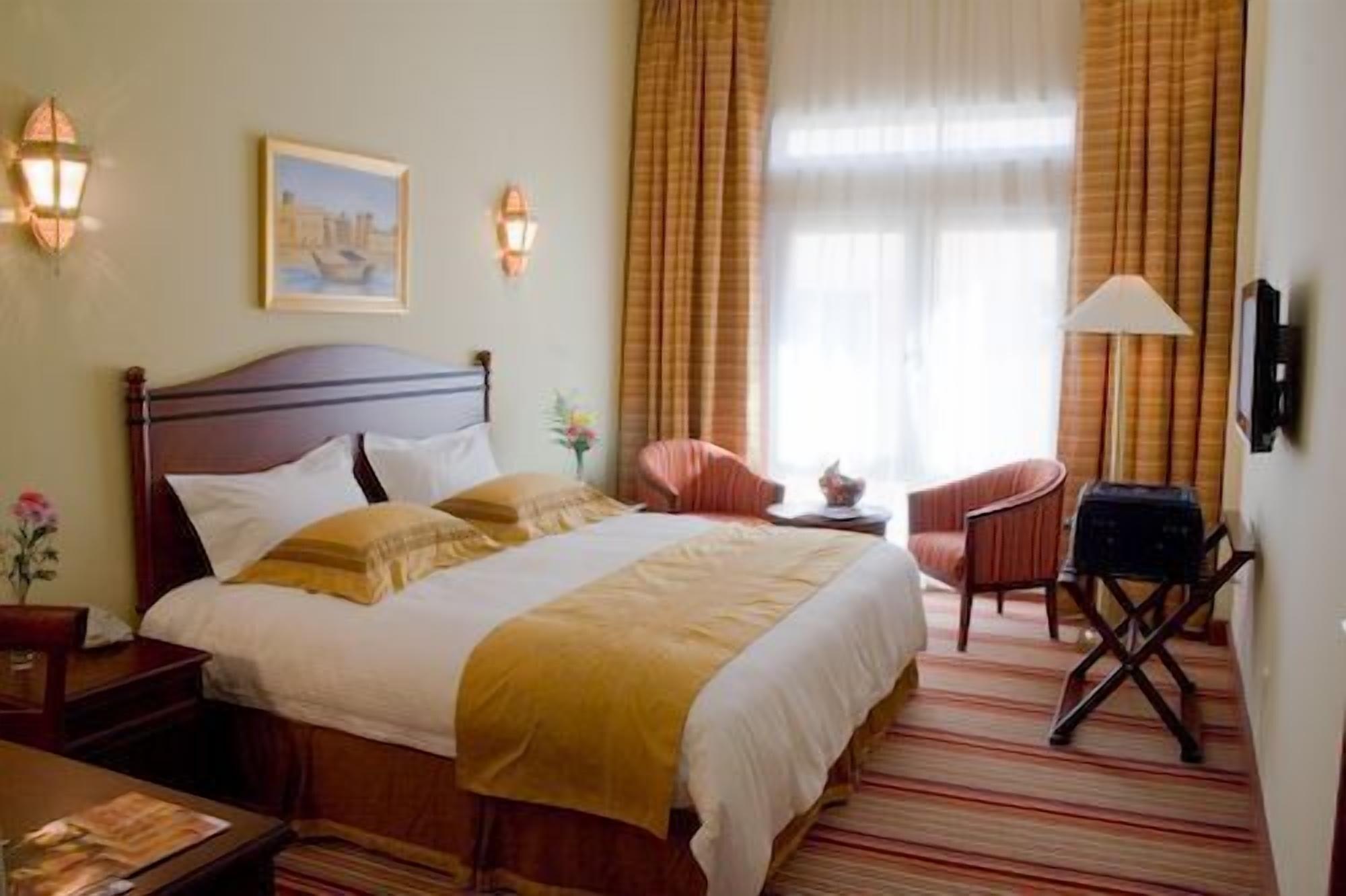 Rayan Hotel Шарджа Екстер'єр фото