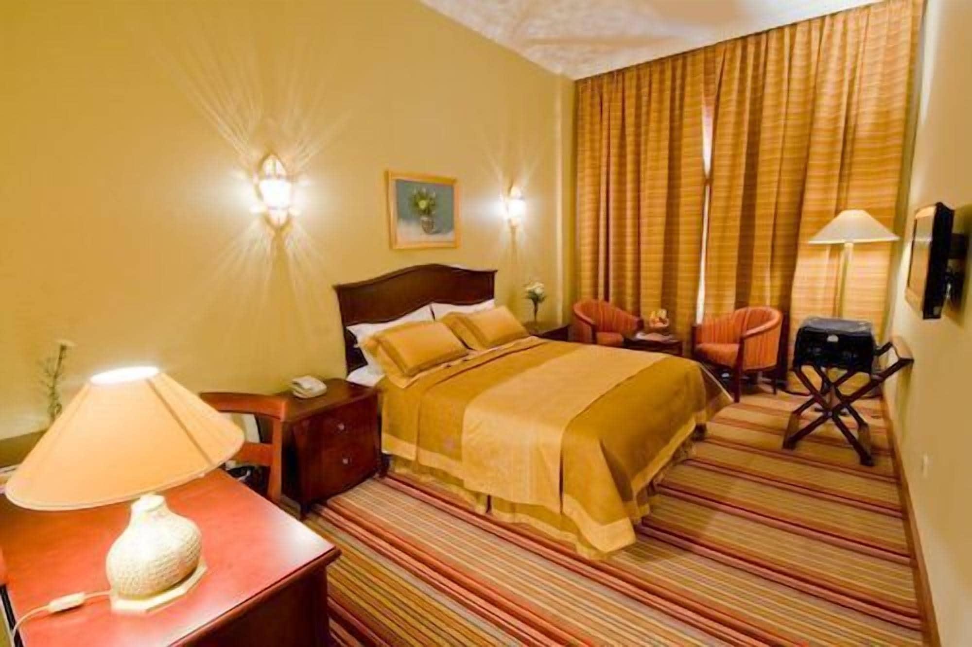 Rayan Hotel Шарджа Екстер'єр фото