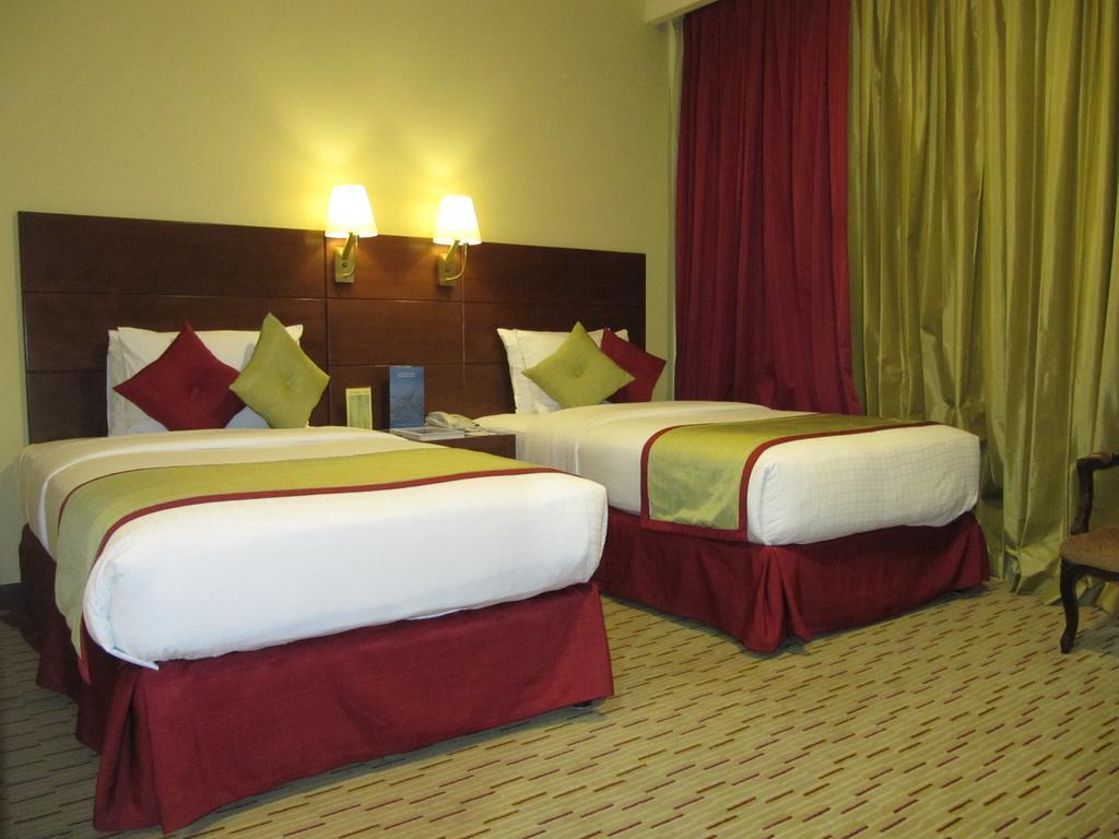 Rayan Hotel Шарджа Екстер'єр фото