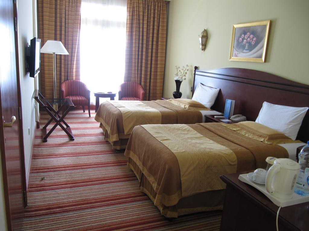 Rayan Hotel Шарджа Екстер'єр фото