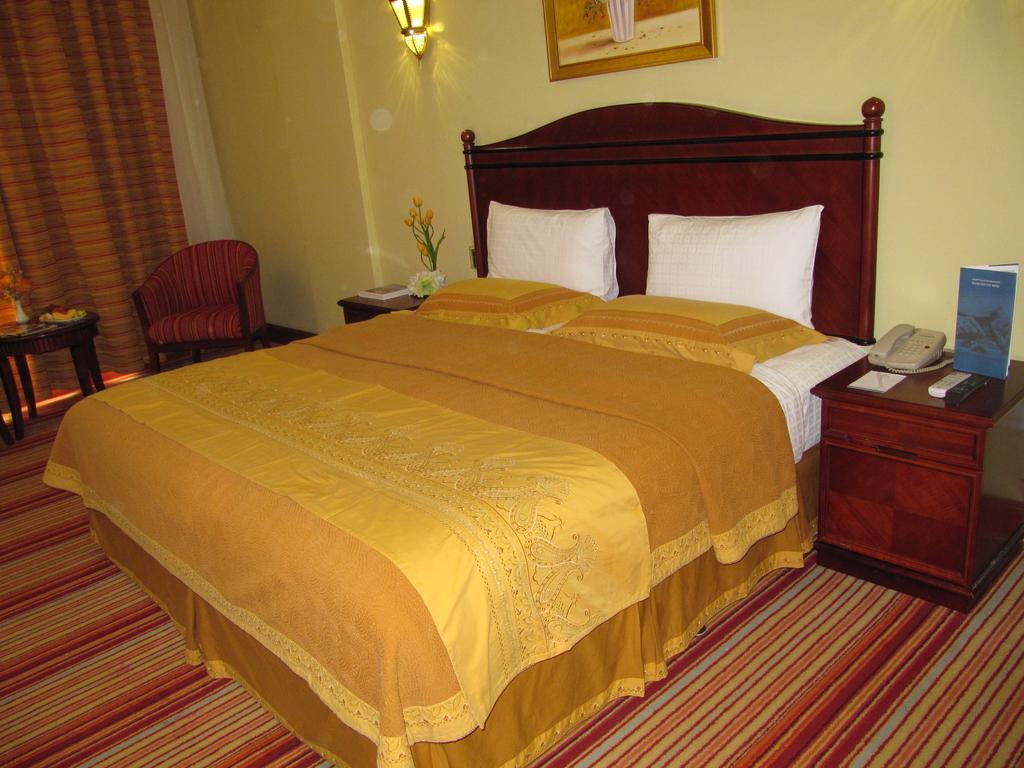 Rayan Hotel Шарджа Екстер'єр фото